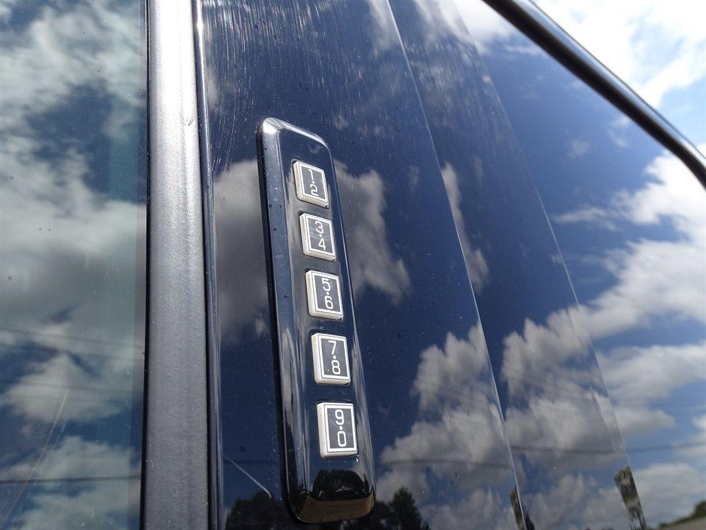 Ford F-250 SD King Ranch Crew Cab 4WD 2022