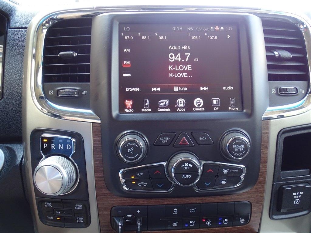 RAM 1500 Laramie Crew Cab SWB 4WD 2013
