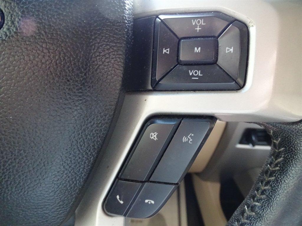 Ford F-250 SD Lariat Crew Cab 4WD 2017