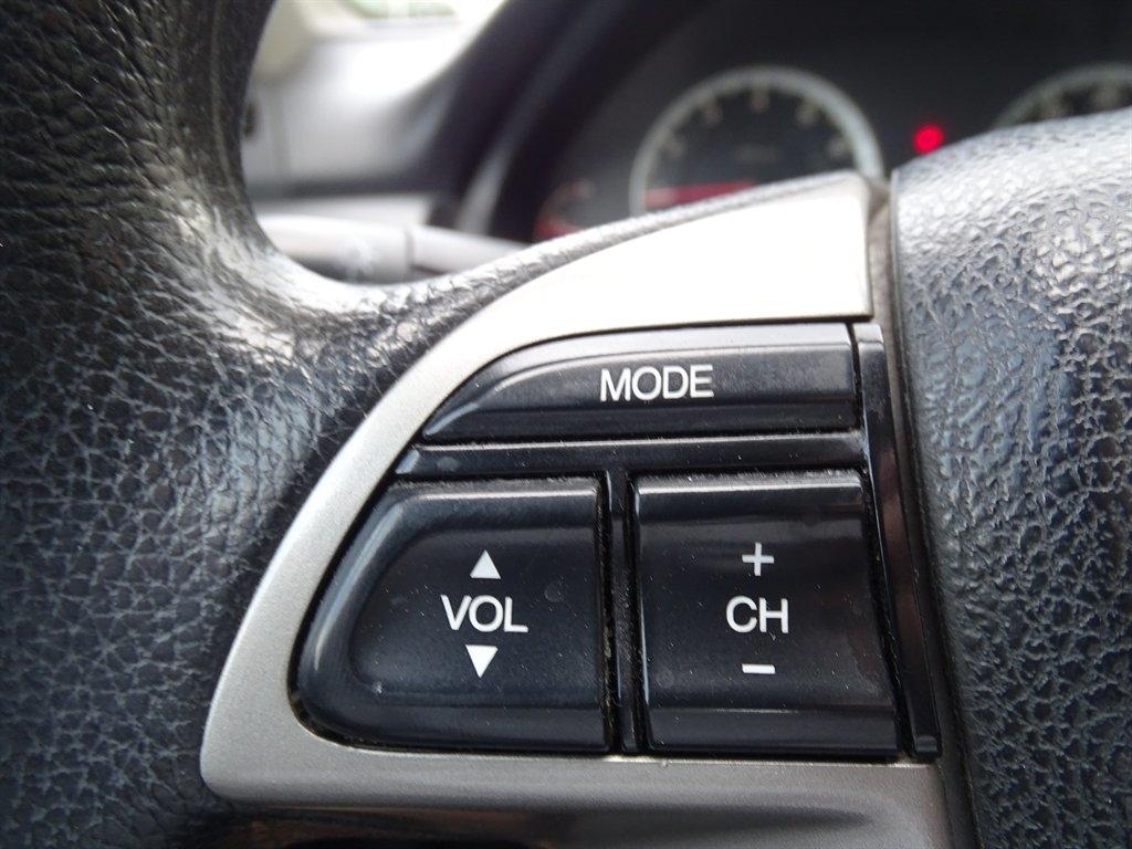 Honda Accord LX sedan AT 2011