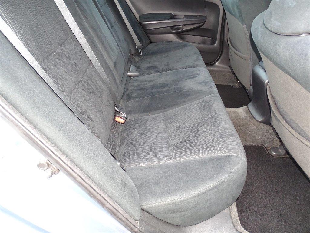 Honda Accord LX sedan AT 2011