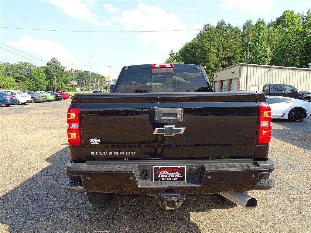 Chevrolet Silverado 2500HD LTZ Crew Cab 4WD 2018