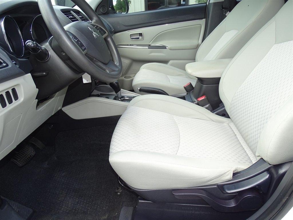 Mitsubishi Outlander Sport 2.0 ES 5M 2019