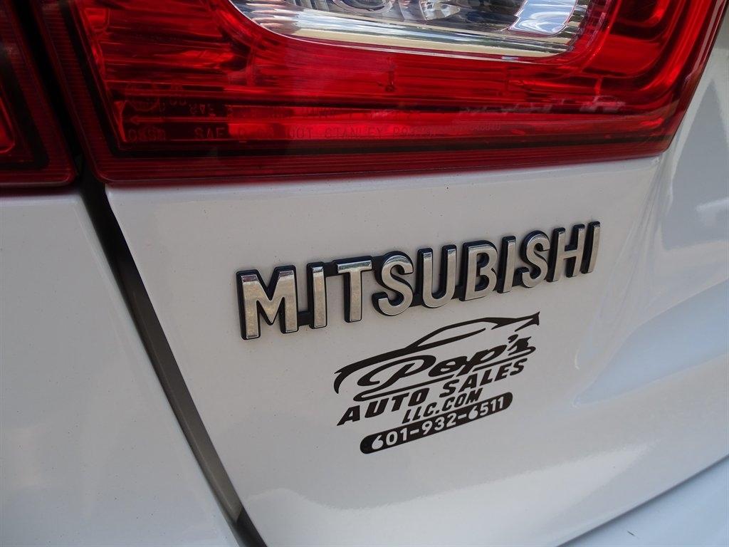 Mitsubishi Outlander Sport 2.0 ES 5M 2019