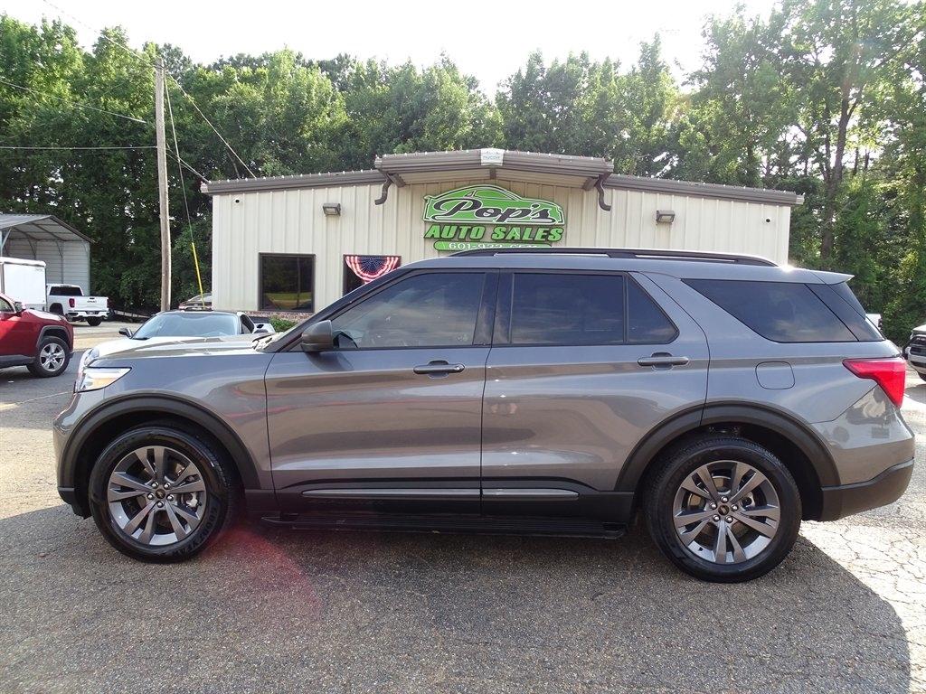 Ford Explorer XLT 2021