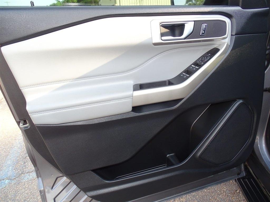 Ford Explorer XLT 2021