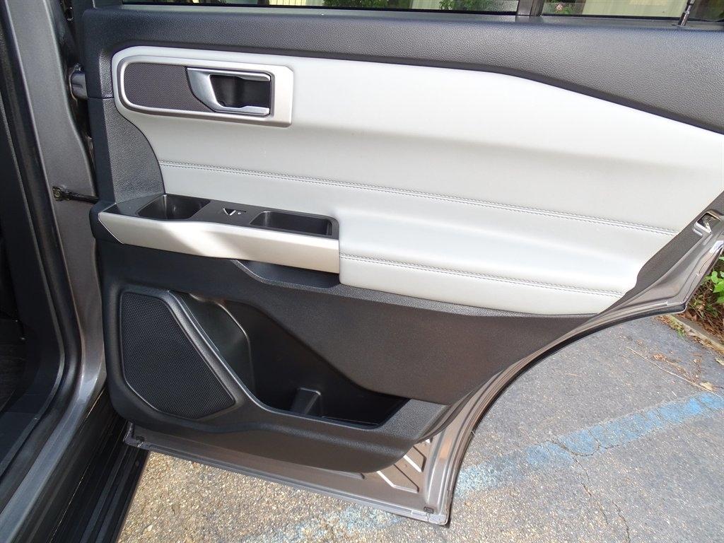 Ford Explorer XLT 2021