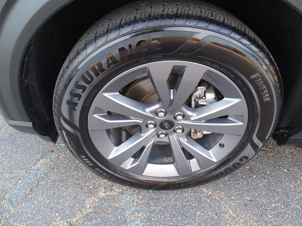 Ford Explorer XLT 2021