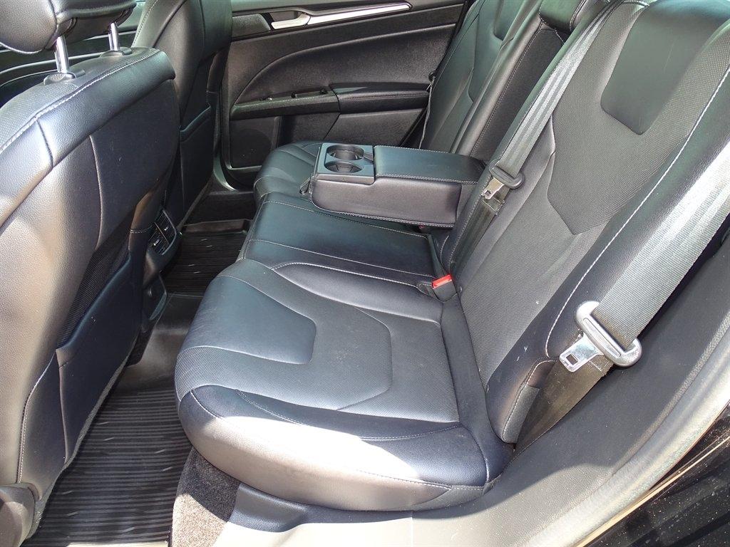 Ford Fusion Titanium 2017