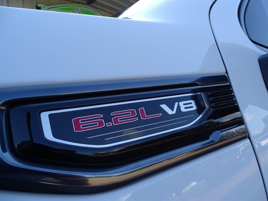 GMC Sierra 1500 AT4 Crew Cab 4WD 2023
