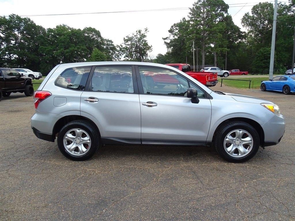 Subaru Forester 2.5i 2014