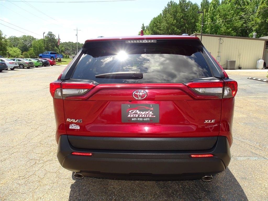 Toyota RAV4 XLE 2020