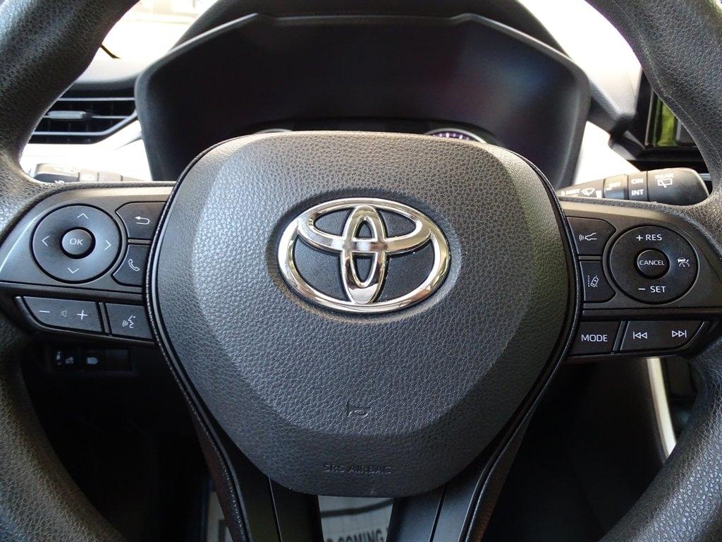 Toyota RAV4 XLE 2020