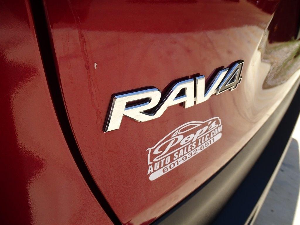 Toyota RAV4 XLE 2020