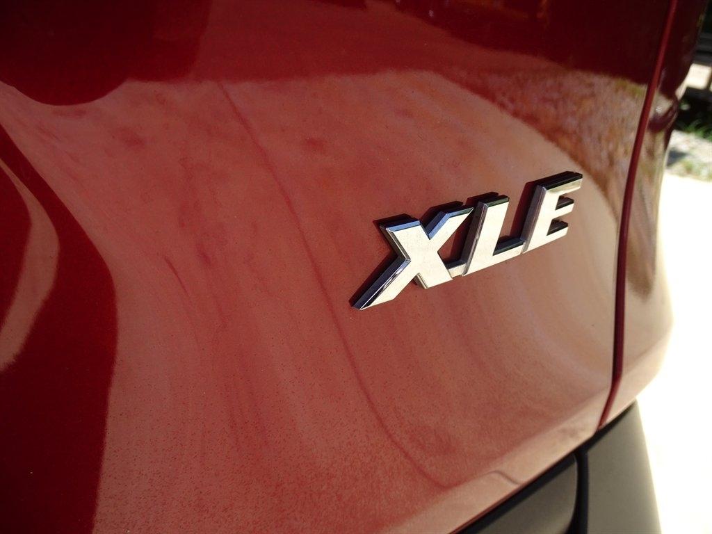 Toyota RAV4 XLE 2020