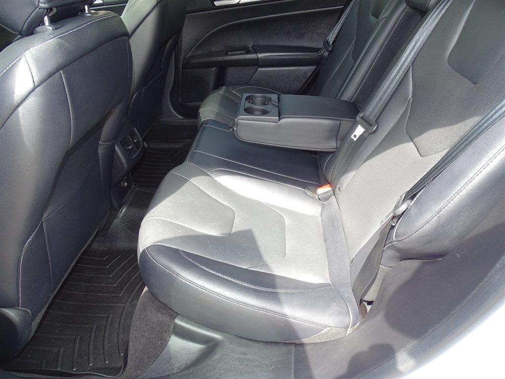 Ford Fusion Titanium AWD 2020