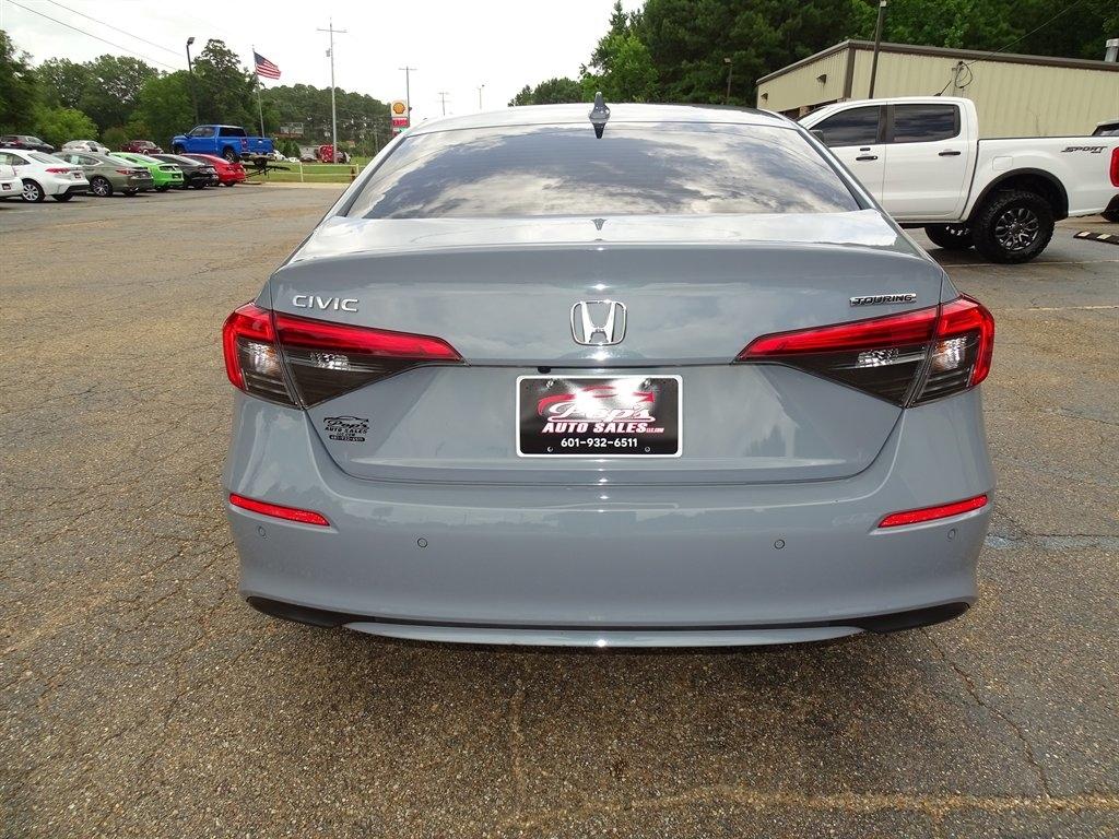 Honda Civic Touring Sedan CVT 2023