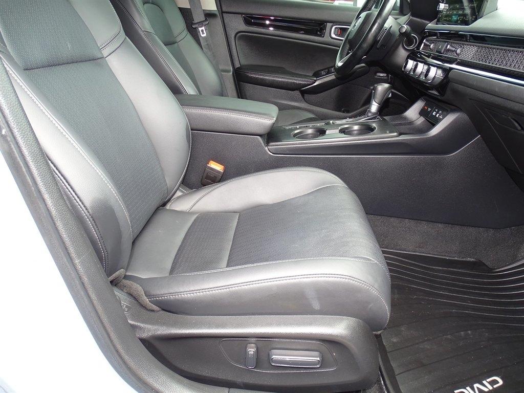 Honda Civic Touring Sedan CVT 2023