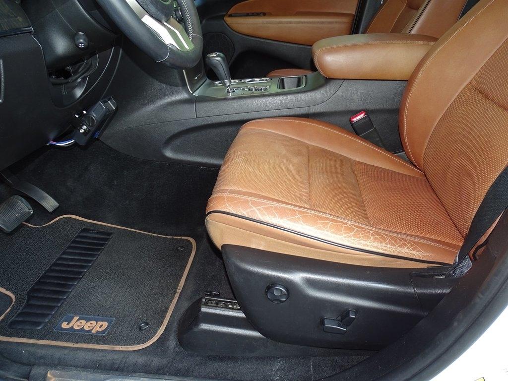 Jeep Grand Cherokee Overland 2WD 2013