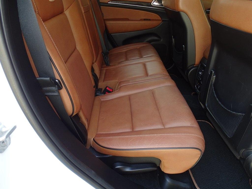 Jeep Grand Cherokee Overland 2WD 2013
