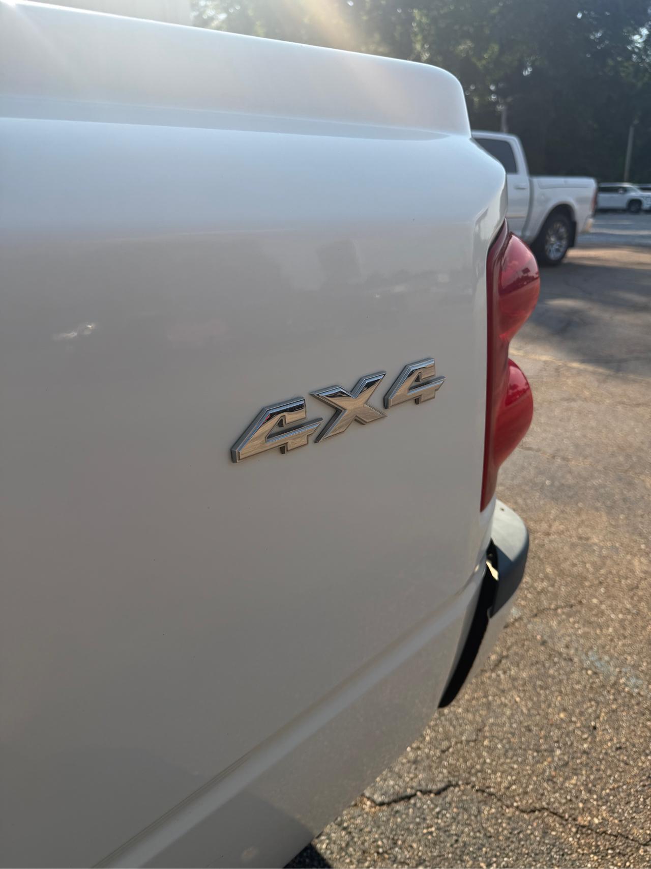 Dodge Dakota Bighorn Crew Cab 4WD 2009