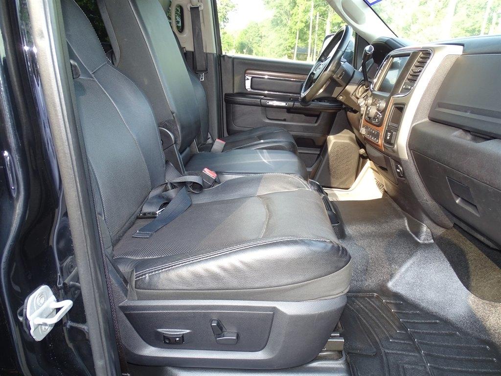 RAM 2500 Laramie Crew Cab SWB 4WD 2014