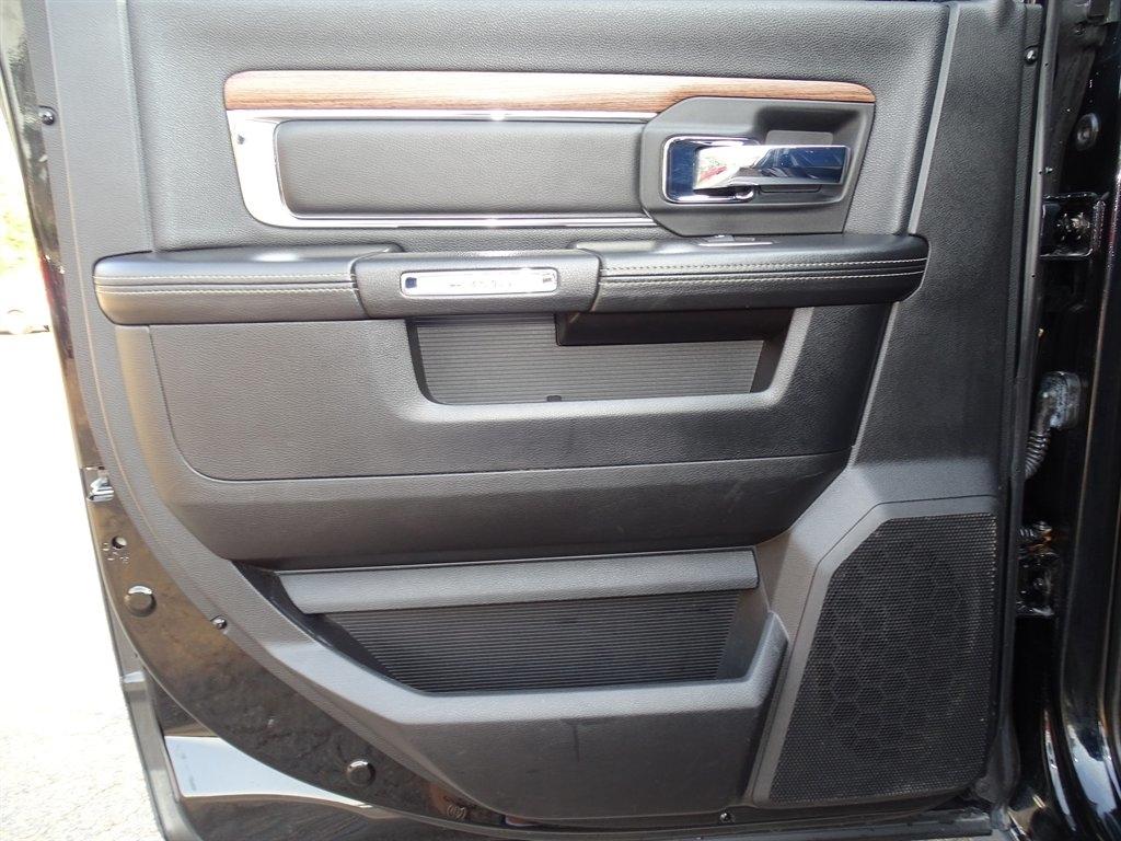 RAM 2500 Laramie Crew Cab SWB 4WD 2014