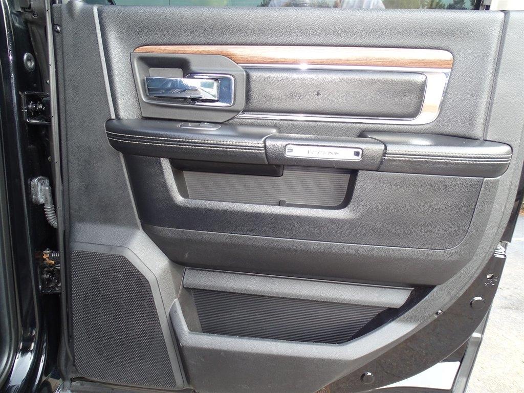 RAM 2500 Laramie Crew Cab SWB 4WD 2014