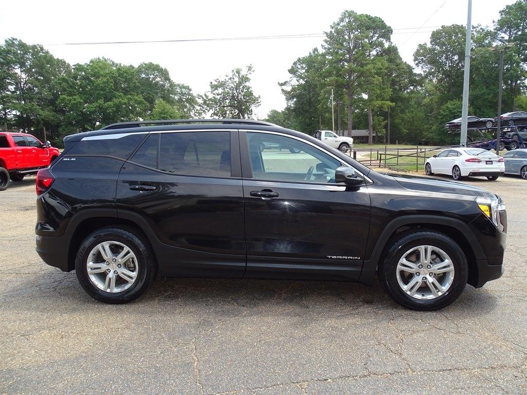 GMC Terrain SLE 2022