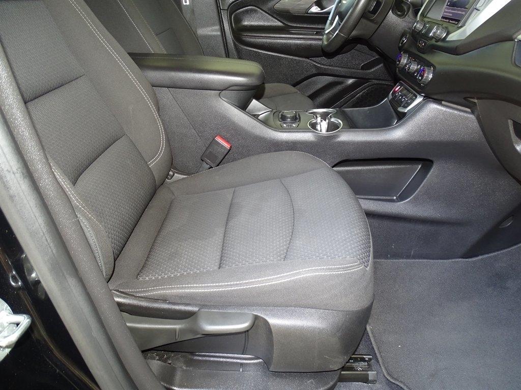 GMC Terrain SLE 2022