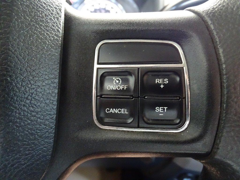 RAM 3500 ST Crew Cab SWB 4WD 2012