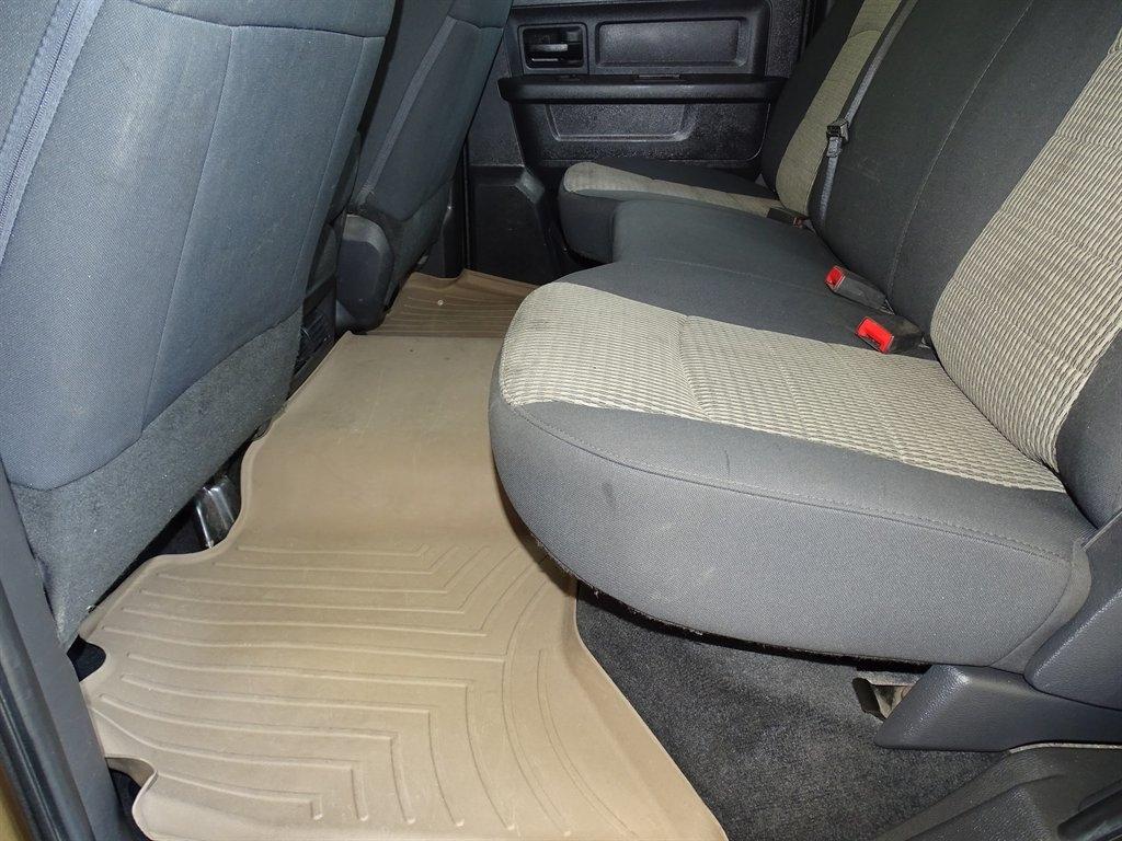 RAM 3500 ST Crew Cab SWB 4WD 2012