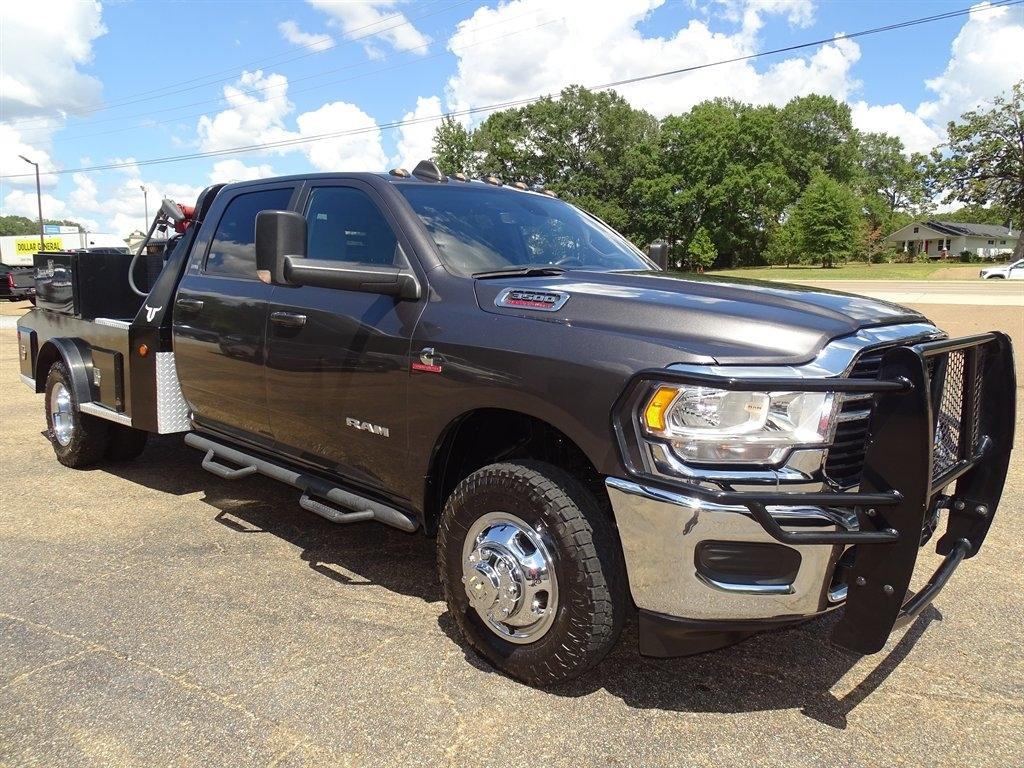 RAM 3500 Crew Cab 4WD DRW 2021