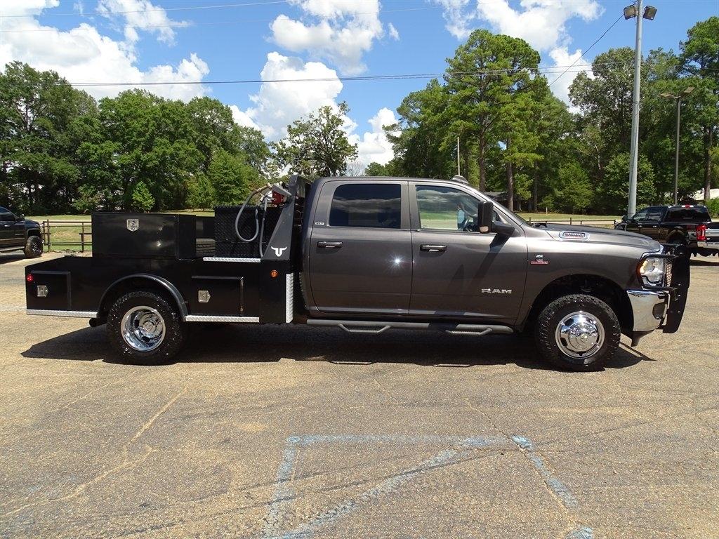 RAM 3500 Crew Cab 4WD DRW 2021