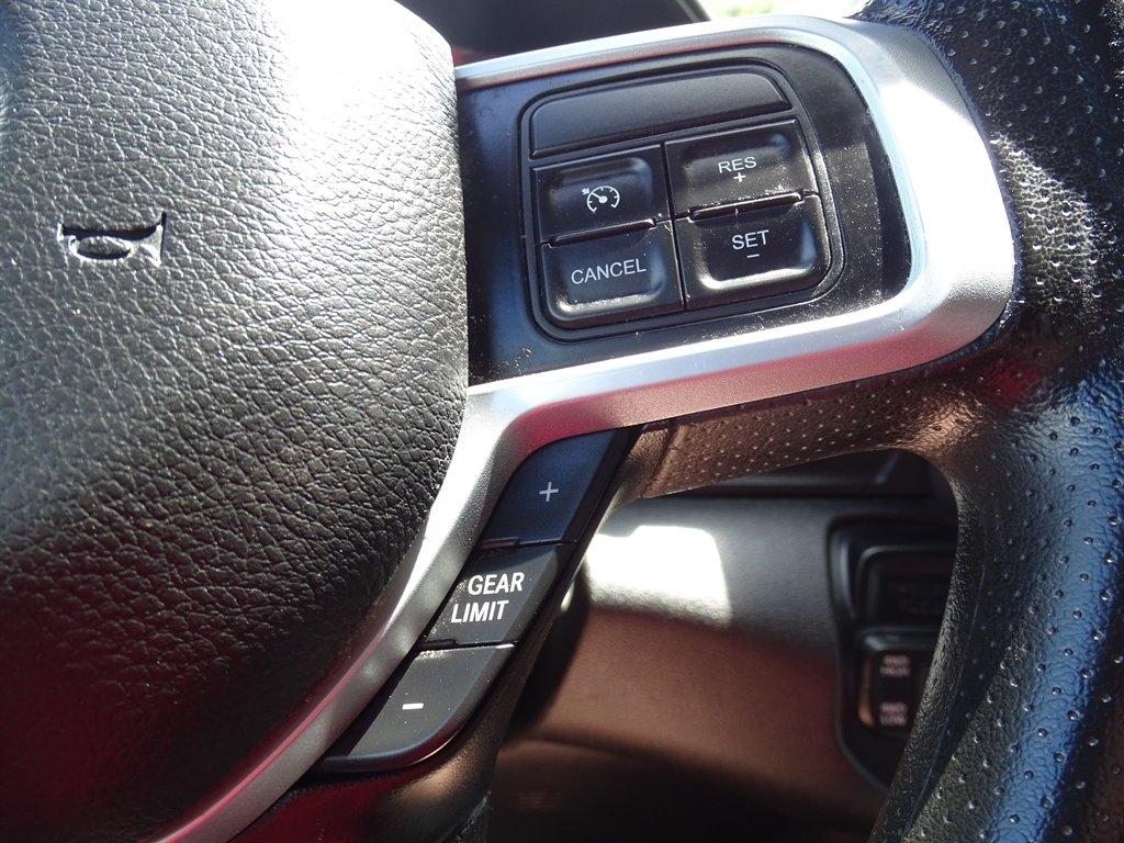 RAM 3500 Crew Cab 4WD DRW 2021