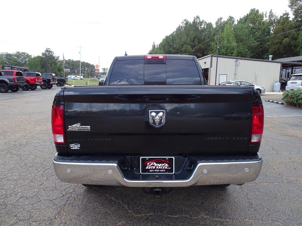 RAM 1500 SLT Crew Cab SWB 2WD 2015