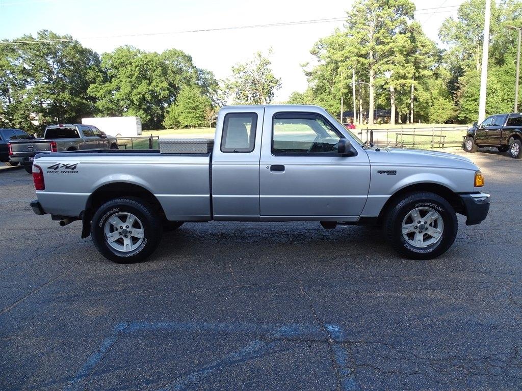 Ford Ranger XLT Value SuperCab 4WD 2004
