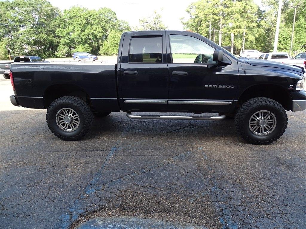 Dodge Ram 3500 Laramie Quad Cab Long Bed 4WD 2005