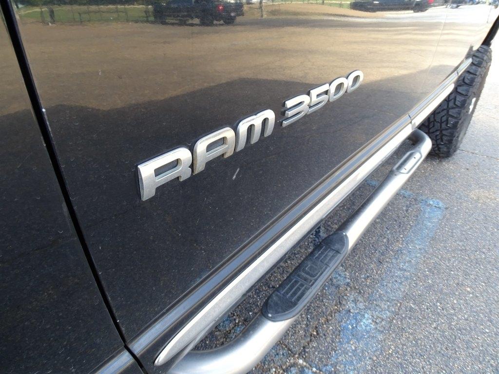 Dodge Ram 3500 Laramie Quad Cab Long Bed 4WD 2005