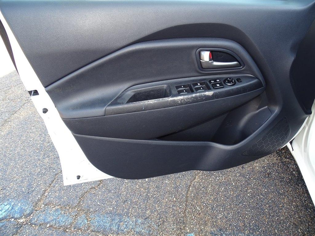Kia Rio5 EX 2013