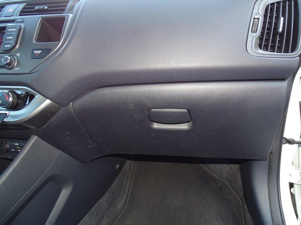 Kia Rio5 EX 2013