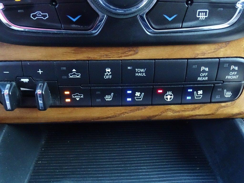 RAM 1500 Laramie Longhorn Edition Crew Cab SWB 4WD 2014