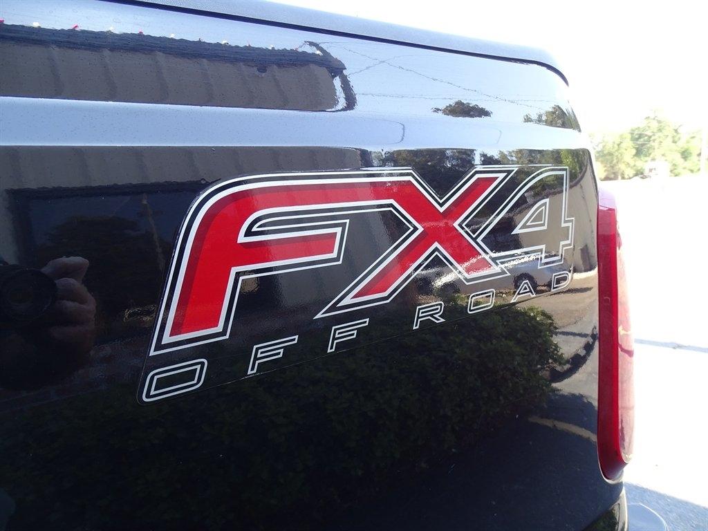 Ford F-250 SD Lariat Crew Cab 4WD 2016