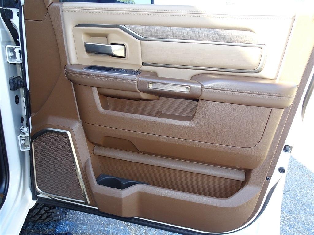 RAM 3500 Longhorn Crew Cab LWB 4WD DRW 2024