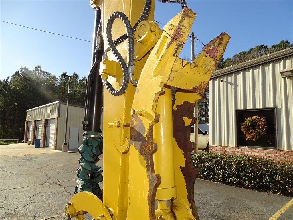 Caterpillar Mini Excavator  2021