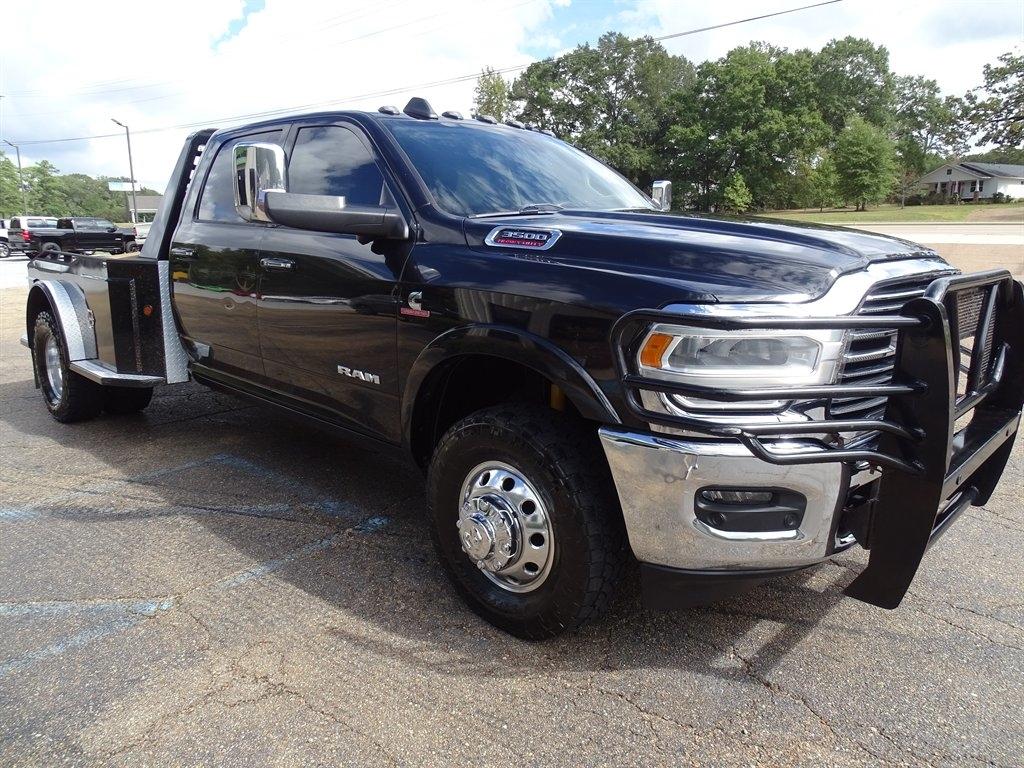 RAM 3500 Laramie Crew Cab LWB 4WD DRW 2019