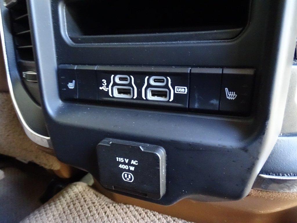 RAM 3500 Laramie Crew Cab LWB 4WD DRW 2019