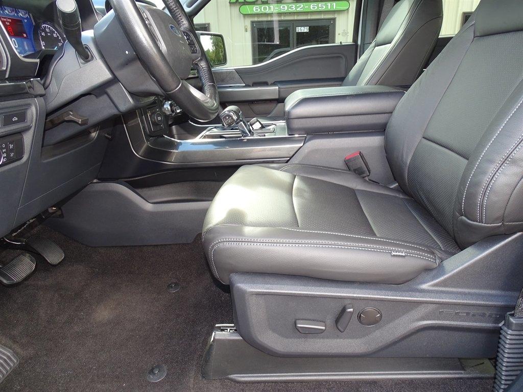 Ford F-150 XLT SuperCrew 5.5-ft. Bed 4WD 2022