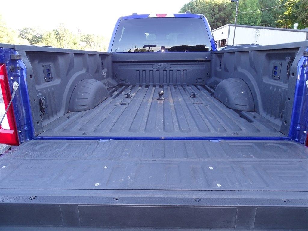 Ford F-350 SD XLT Crew Cab Long Bed DRW 4WD 2026