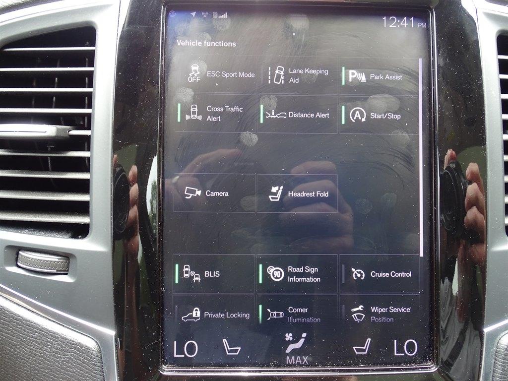 Volvo XC90 T6 Momentum AWD 2019